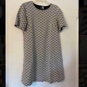 Zig Zag Short Dress